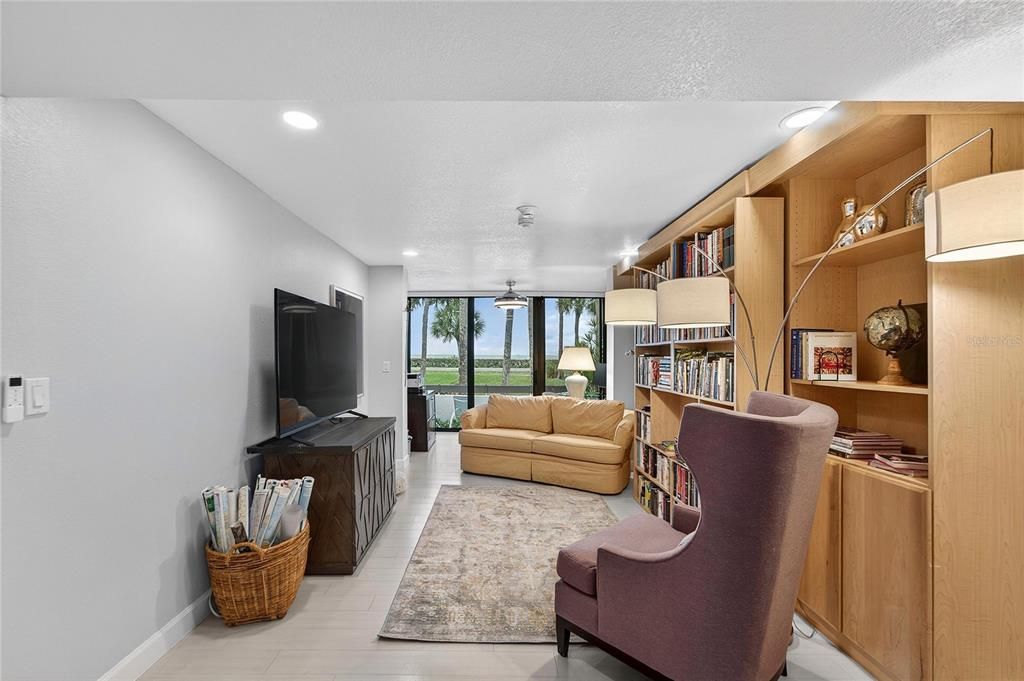 待售: $1,400,000 (2 贝兹, 2 浴室, 2186 平方英尺)