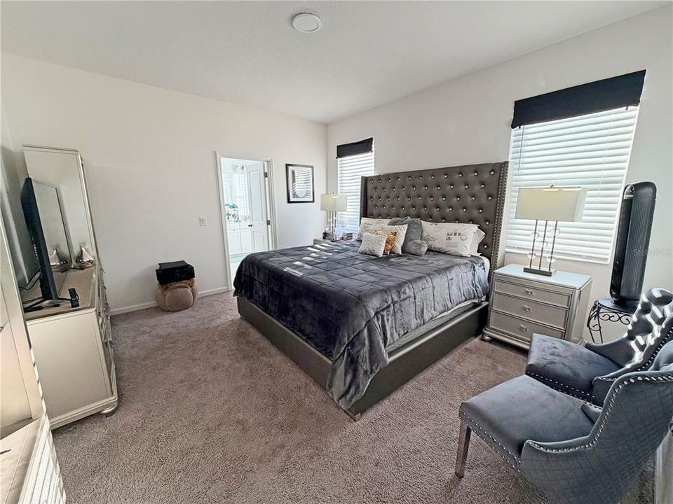 На продажу: $585,000 (4 спален, 2 ванн, 2644 Квадратных фут)