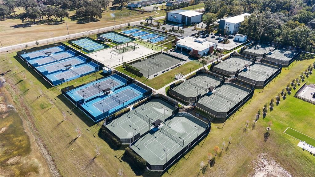 待售: $335,000 (4 贝兹, 2 浴室, 1764 平方英尺)