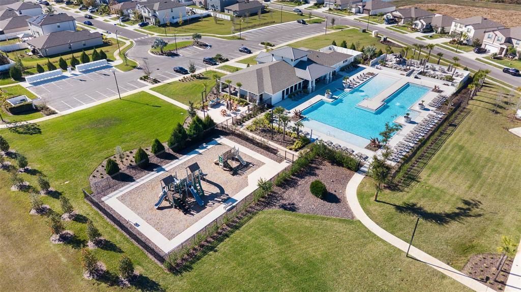 待售: $335,000 (4 贝兹, 2 浴室, 1764 平方英尺)