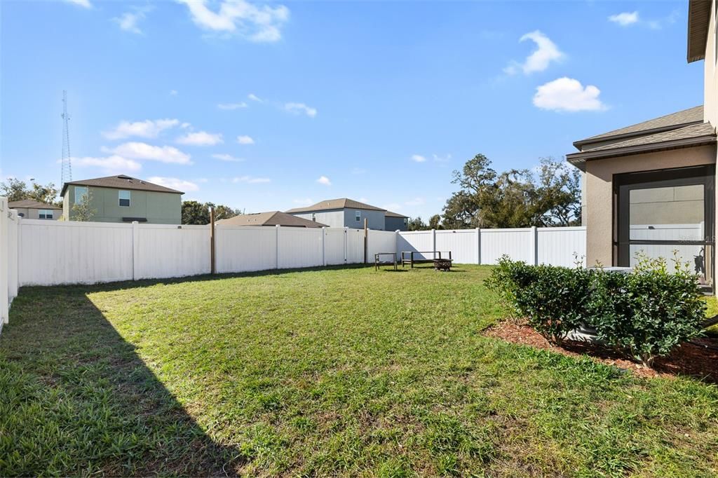 待售: $335,000 (4 贝兹, 2 浴室, 1764 平方英尺)