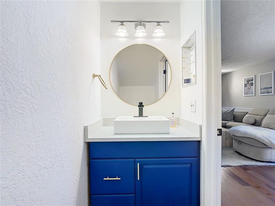 En Venta: $295,000 (2 camas, 2 baños, 1475 Pies cuadrados)