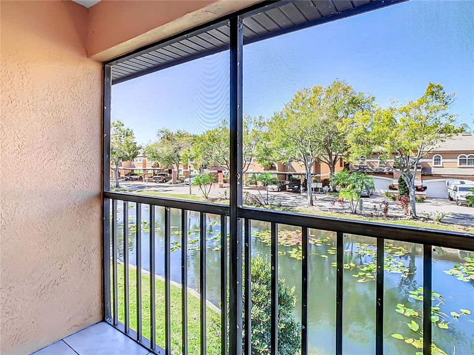 En Venta: $295,000 (2 camas, 2 baños, 1475 Pies cuadrados)