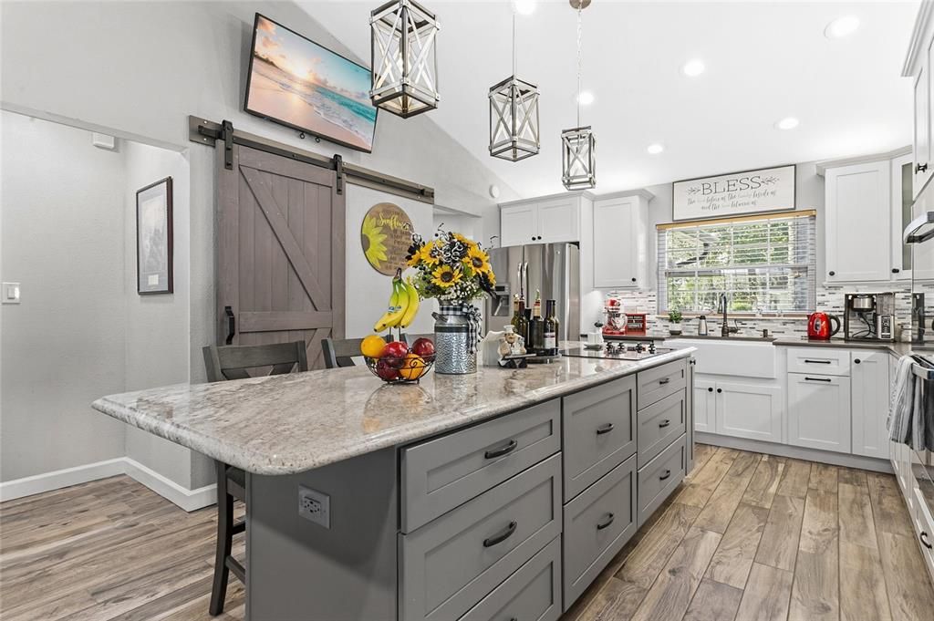 待售: $440,000 (3 贝兹, 2 浴室, 1609 平方英尺)