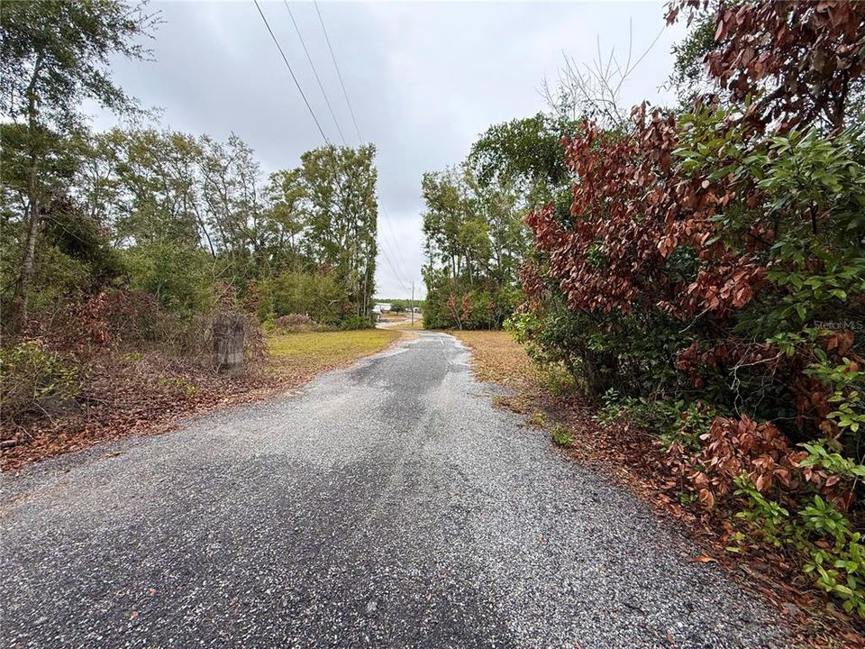 For Sale: $289,500 (4 beds, 3 baths, 2052 Square Feet)