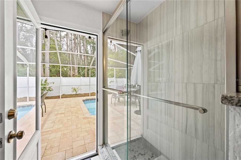 For Sale: $449,000 (4 beds, 2 baths, 1697 Square Feet)