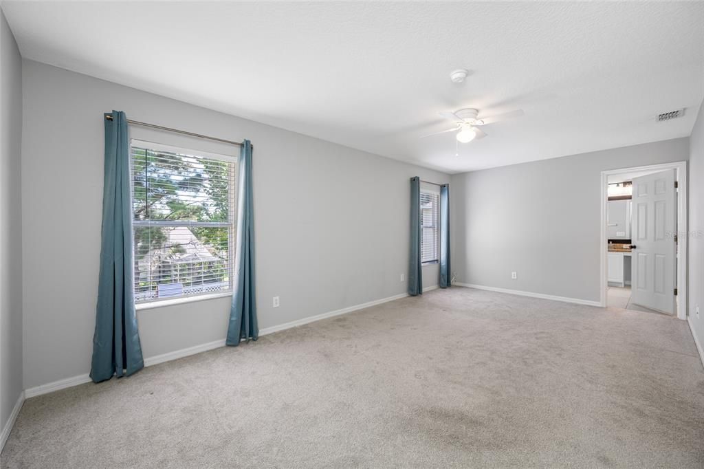 На продажу: $375,000 (3 спален, 2 ванн, 1722 Квадратных фут)