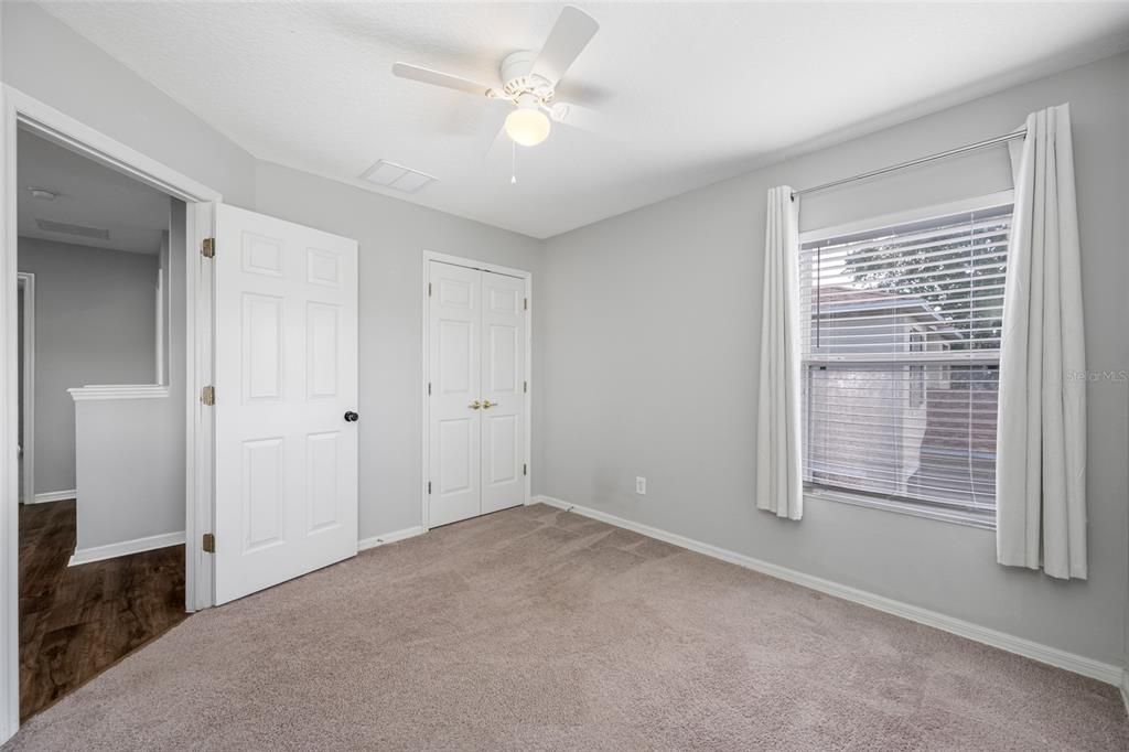 На продажу: $375,000 (3 спален, 2 ванн, 1722 Квадратных фут)