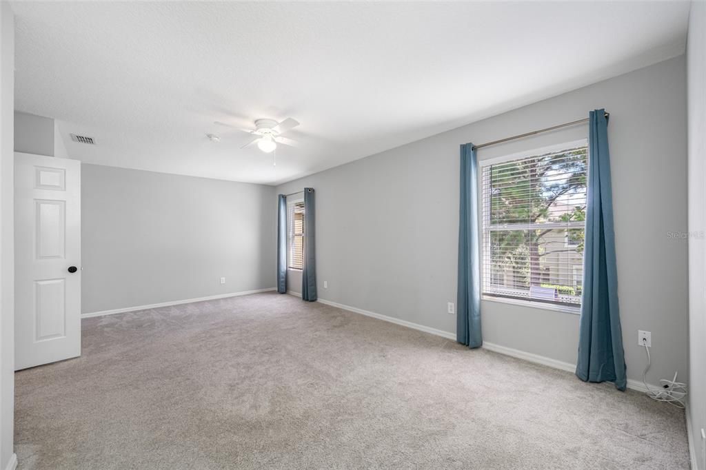 На продажу: $375,000 (3 спален, 2 ванн, 1722 Квадратных фут)