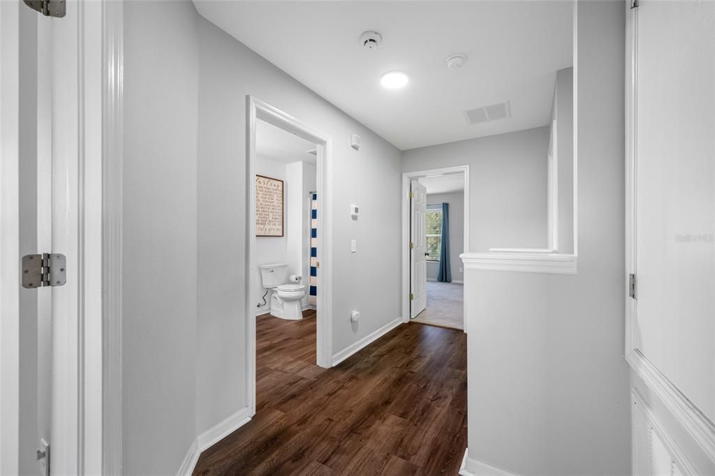 На продажу: $375,000 (3 спален, 2 ванн, 1722 Квадратных фут)