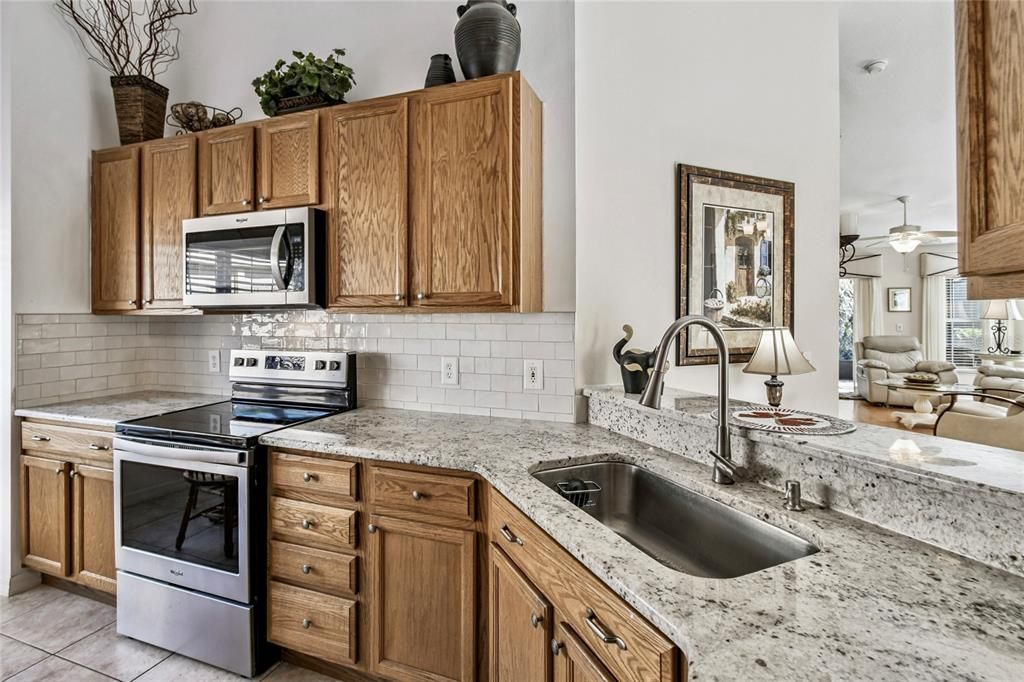 En Venta: $265,000 (2 camas, 2 baños, 1240 Pies cuadrados)