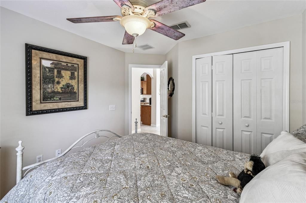 En Venta: $265,000 (2 camas, 2 baños, 1240 Pies cuadrados)