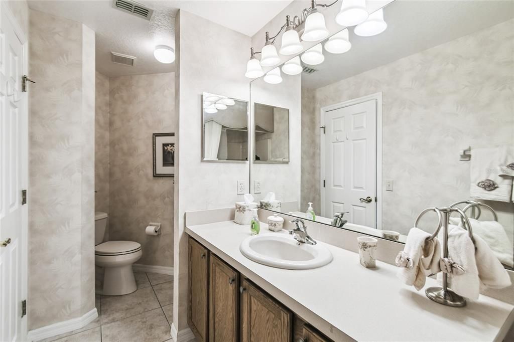 En Venta: $265,000 (2 camas, 2 baños, 1240 Pies cuadrados)