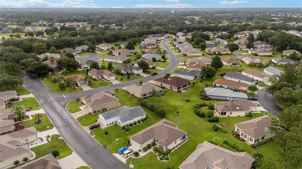 待售: $305,000 (2 贝兹, 2 浴室, 1452 平方英尺)