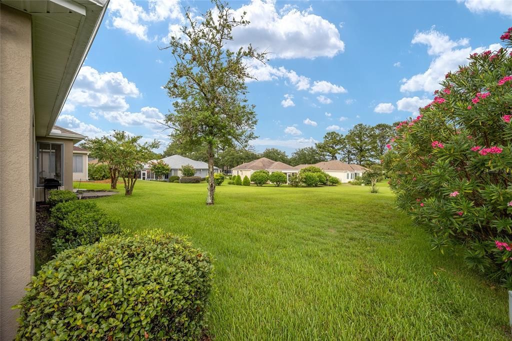 待售: $305,000 (2 贝兹, 2 浴室, 1452 平方英尺)