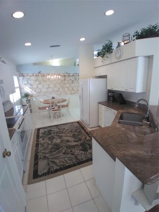 For Sale: $424,900 (3 beds, 2 baths, 1732 Square Feet)