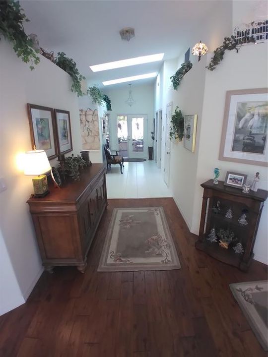 For Sale: $424,900 (3 beds, 2 baths, 1732 Square Feet)