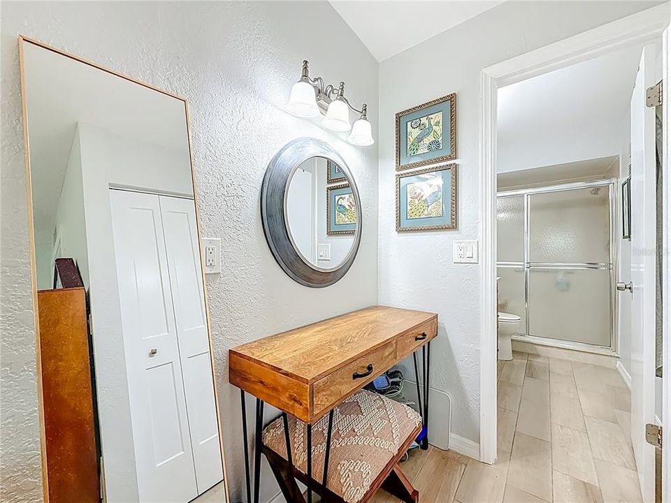 For Sale: $519,900 (2 beds, 2 baths, 1400 Square Feet)