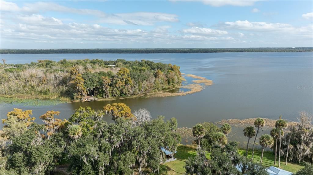На продажу: $1,400,000 (3 спален, 1 ванн, 1728 Квадратных фут)