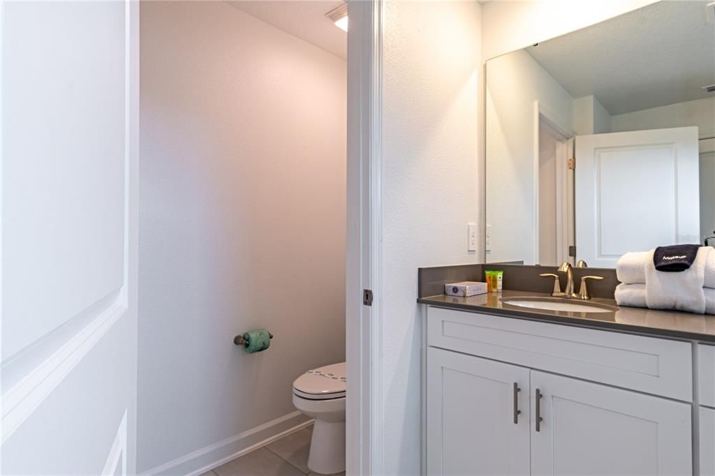 For Rent: $2,700 (4 beds, 3 baths, 1902 Square Feet)