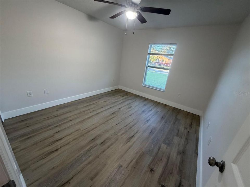 En Venta: $345,000 (3 camas, 2 baños, 1341 Pies cuadrados)