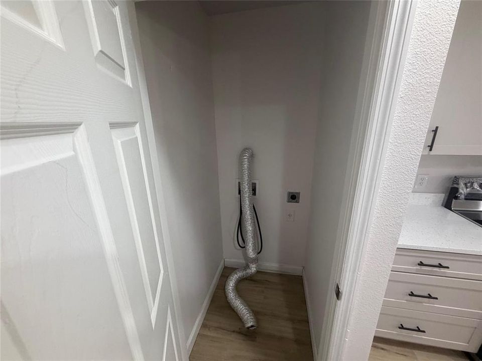 En Venta: $345,000 (3 camas, 2 baños, 1341 Pies cuadrados)