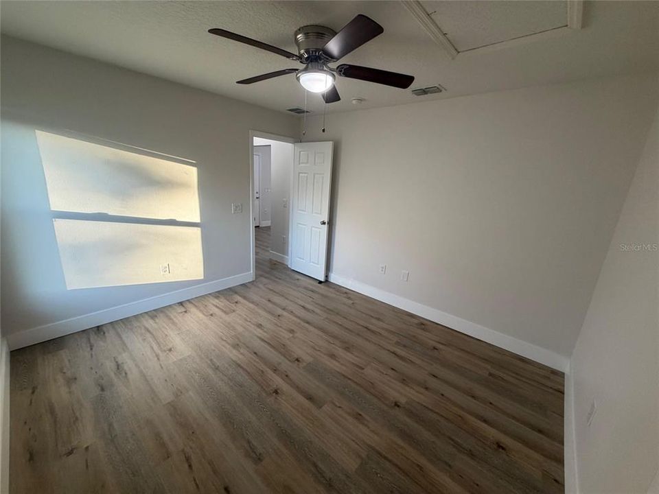 En Venta: $345,000 (3 camas, 2 baños, 1341 Pies cuadrados)