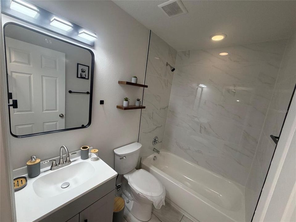 En Venta: $345,000 (3 camas, 2 baños, 1341 Pies cuadrados)