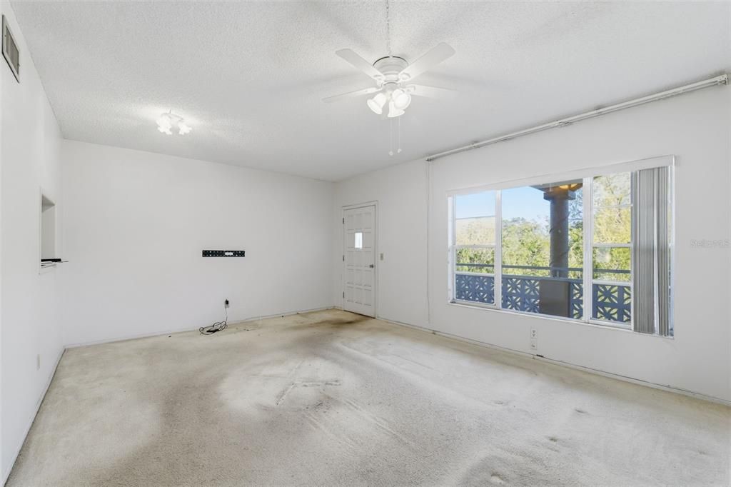 En Venta: $80,000 (1 camas, 1 baños, 825 Pies cuadrados)