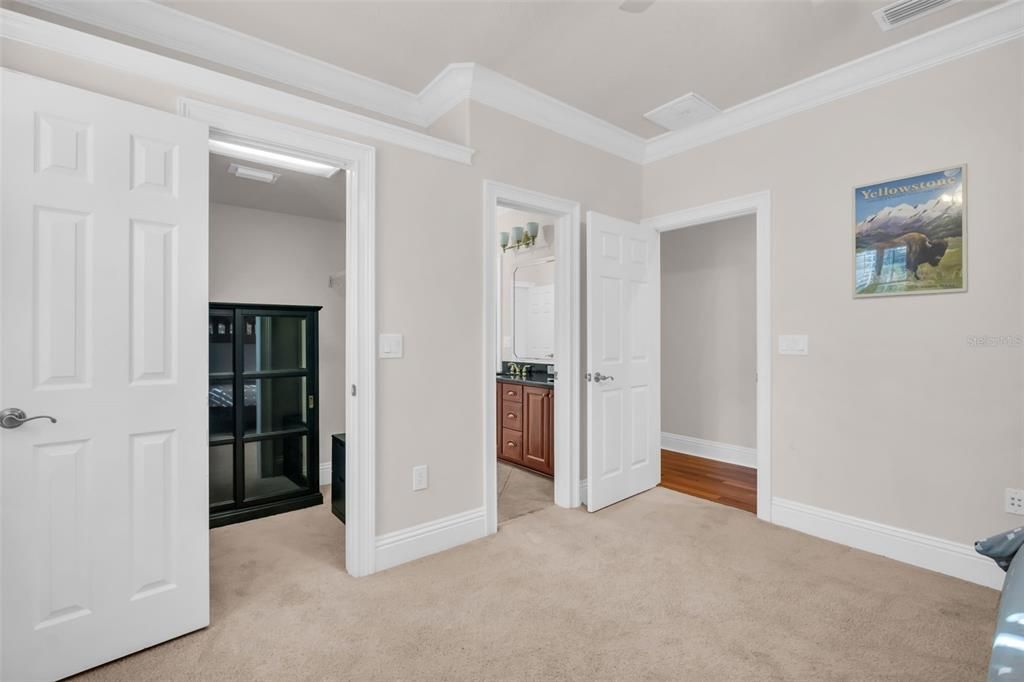 待售: $825,000 (5 贝兹, 3 浴室, 3418 平方英尺)