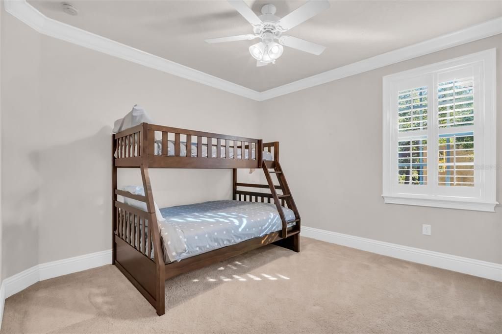 待售: $825,000 (5 贝兹, 3 浴室, 3418 平方英尺)