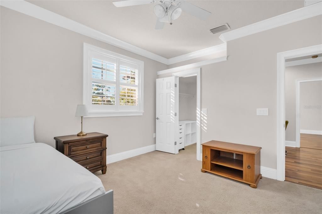 待售: $825,000 (5 贝兹, 3 浴室, 3418 平方英尺)