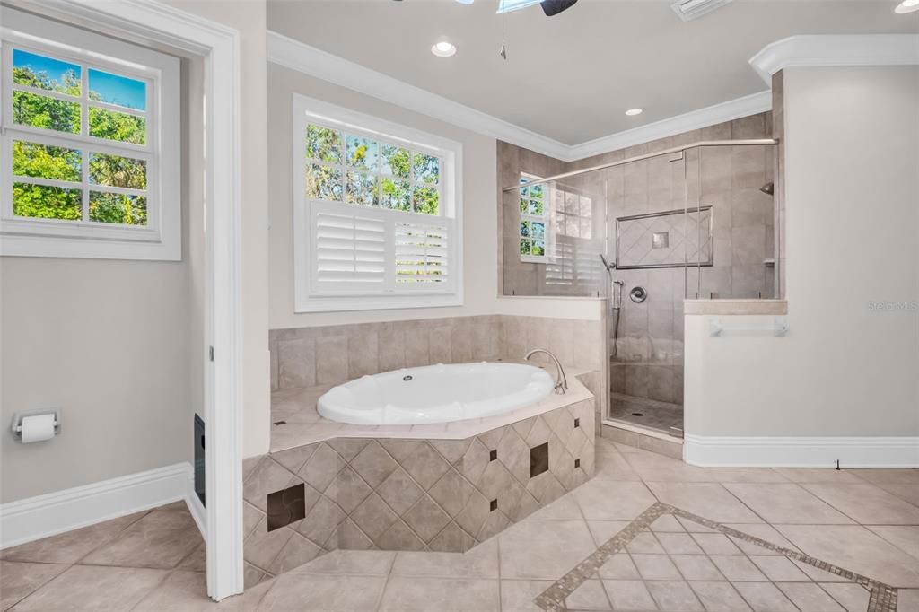 待售: $825,000 (5 贝兹, 3 浴室, 3418 平方英尺)