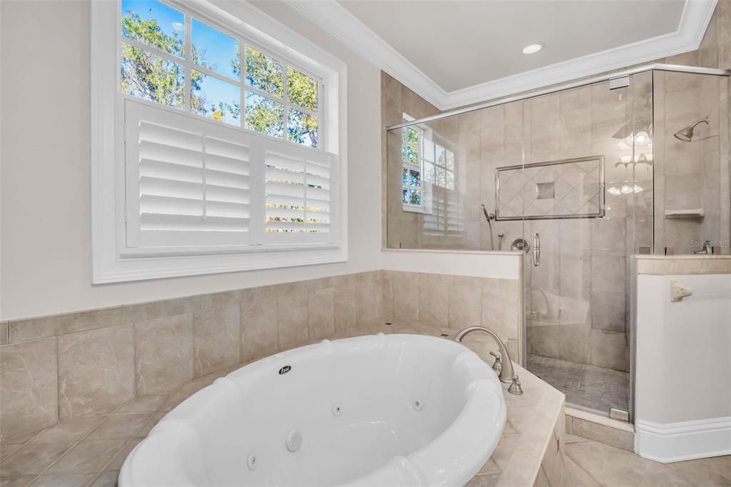 待售: $825,000 (5 贝兹, 3 浴室, 3418 平方英尺)