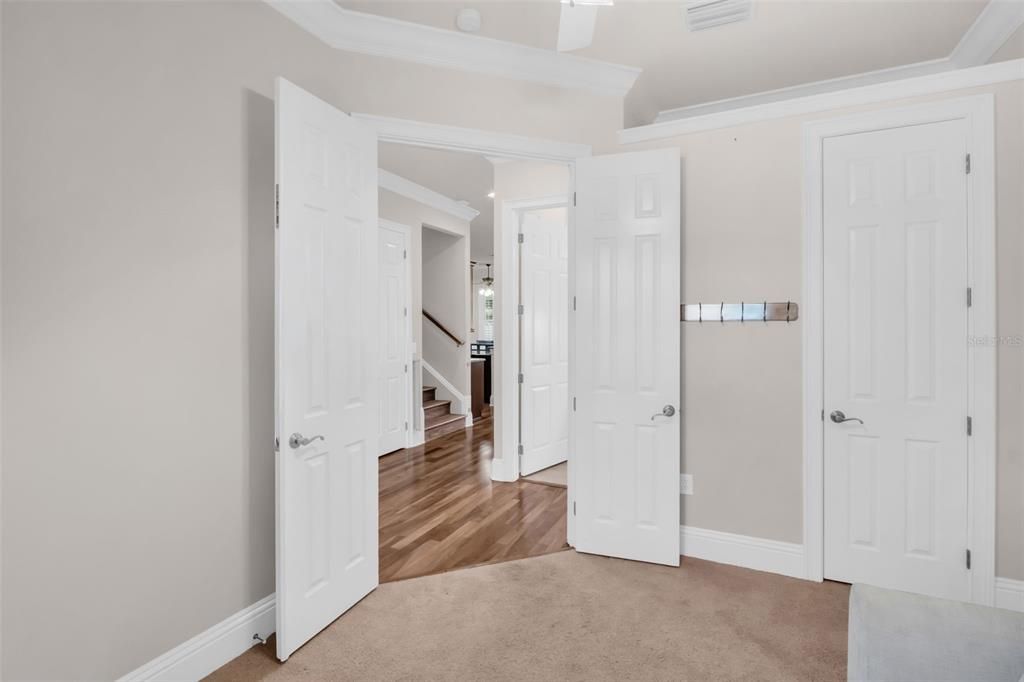 待售: $825,000 (5 贝兹, 3 浴室, 3418 平方英尺)