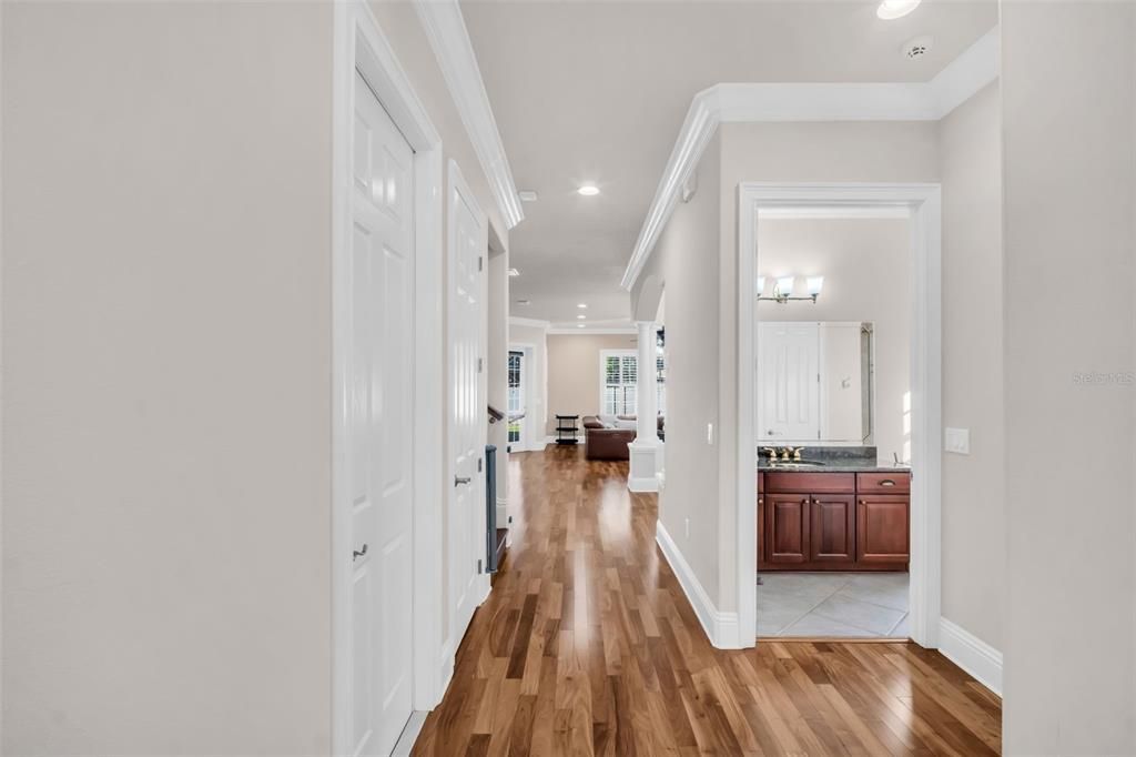 待售: $825,000 (5 贝兹, 3 浴室, 3418 平方英尺)