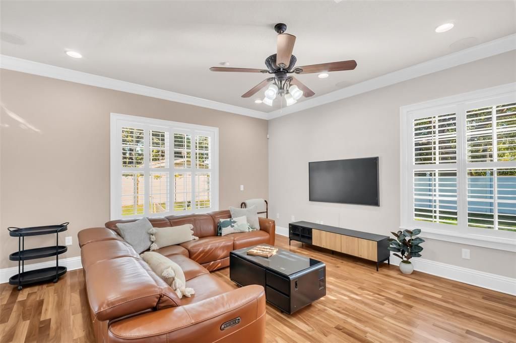 待售: $825,000 (5 贝兹, 3 浴室, 3418 平方英尺)