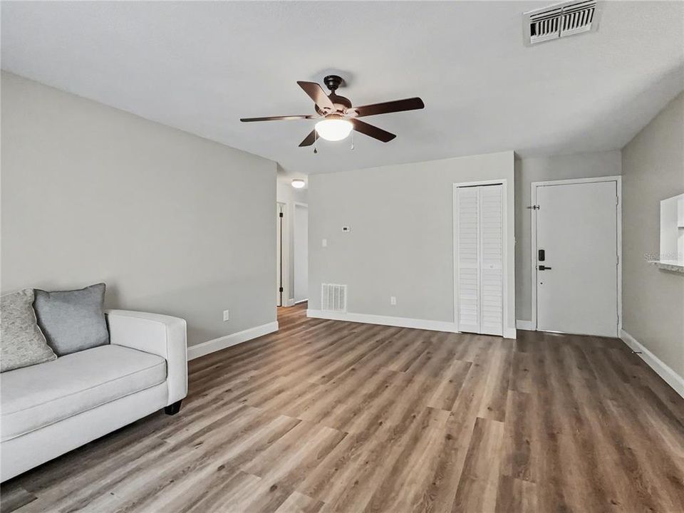 En Renta: $2,000 (3 camas, 2 baños, 1063 Pies cuadrados)