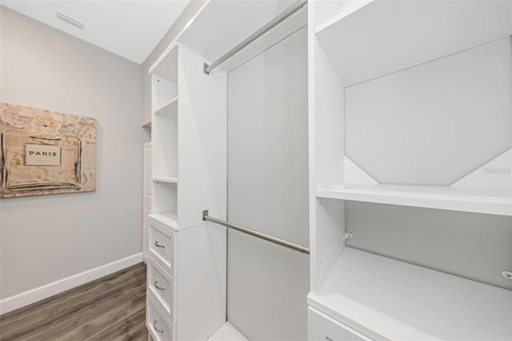 待售: $475,000 (3 贝兹, 2 浴室, 2230 平方英尺)