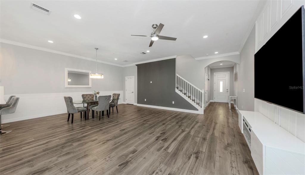 待售: $475,000 (3 贝兹, 2 浴室, 2230 平方英尺)