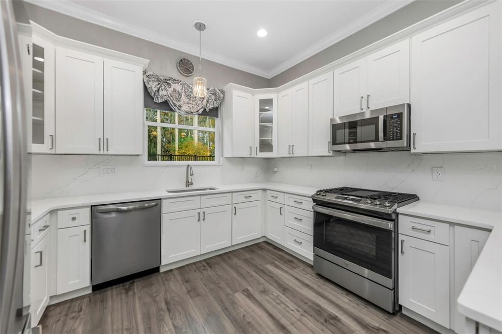 待售: $475,000 (3 贝兹, 2 浴室, 2230 平方英尺)