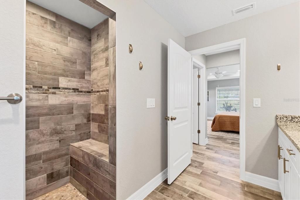 En Venta: $499,000 (3 camas, 2 baños, 1680 Pies cuadrados)