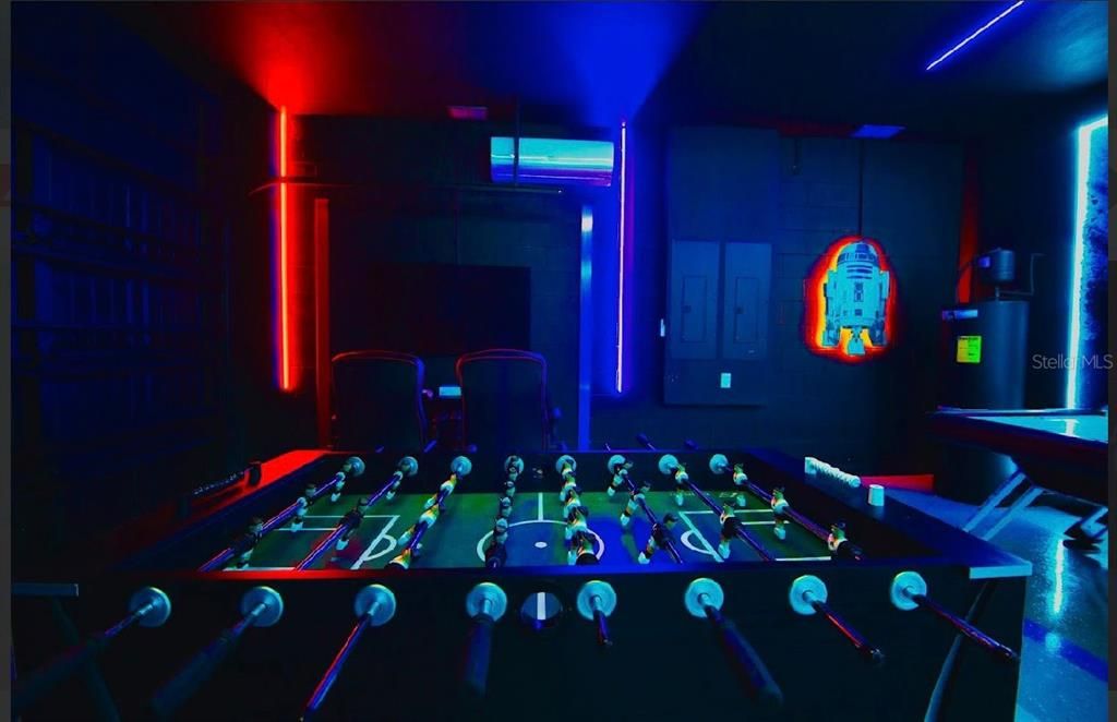 待售: $987,000 (10 贝兹, 8 浴室, 4399 平方英尺)