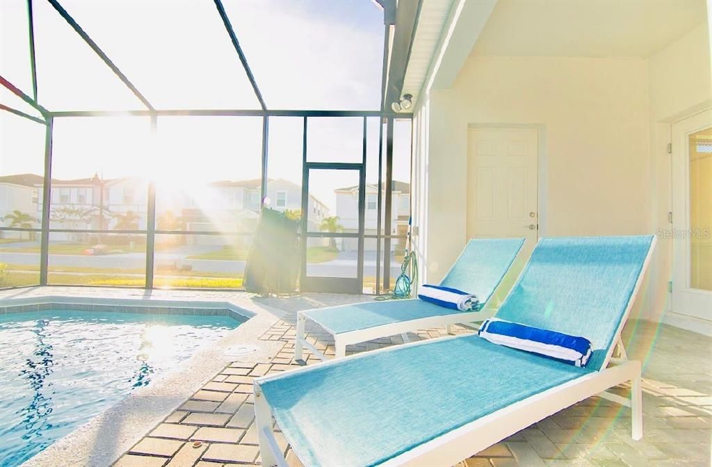 待售: $987,000 (10 贝兹, 8 浴室, 4399 平方英尺)