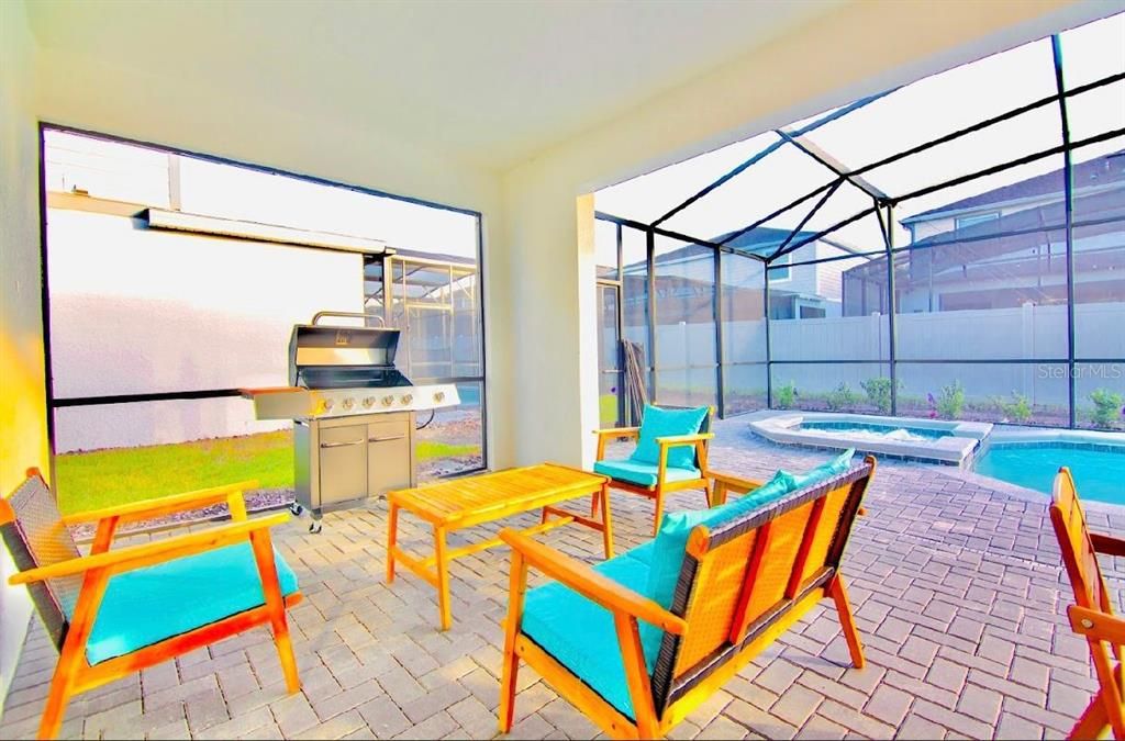 待售: $987,000 (10 贝兹, 8 浴室, 4399 平方英尺)