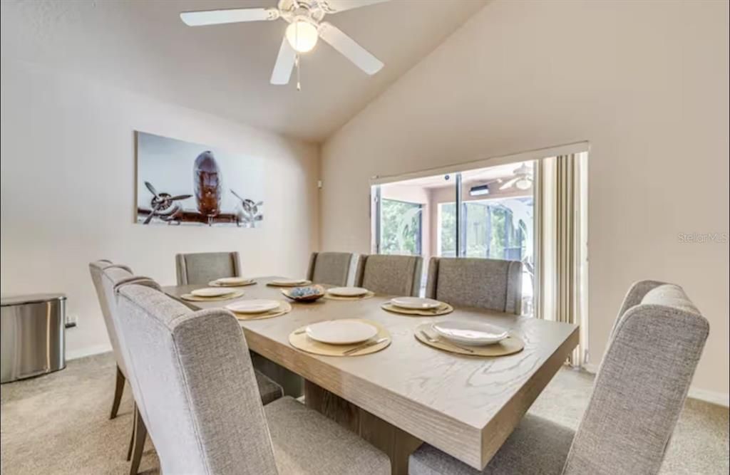 En Renta: $4,000 (5 camas, 4 baños, 2394 Pies cuadrados)