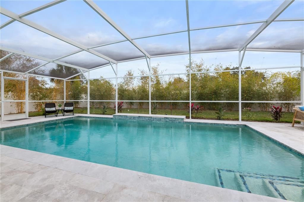 En Venta: $545,000 (4 camas, 3 baños, 2456 Pies cuadrados)