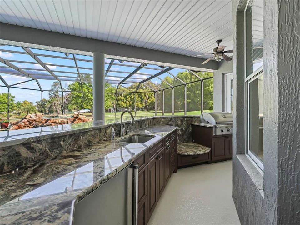 待售: $1,159,900 (3 贝兹, 2 浴室, 2551 平方英尺)