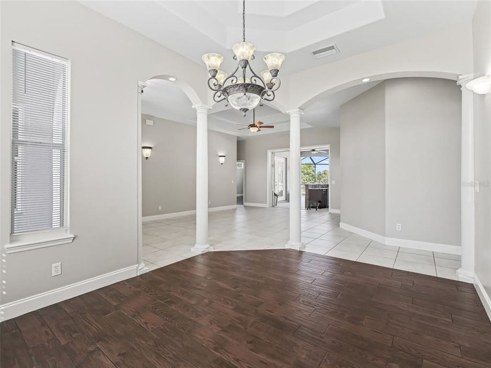 待售: $1,159,900 (3 贝兹, 2 浴室, 2551 平方英尺)