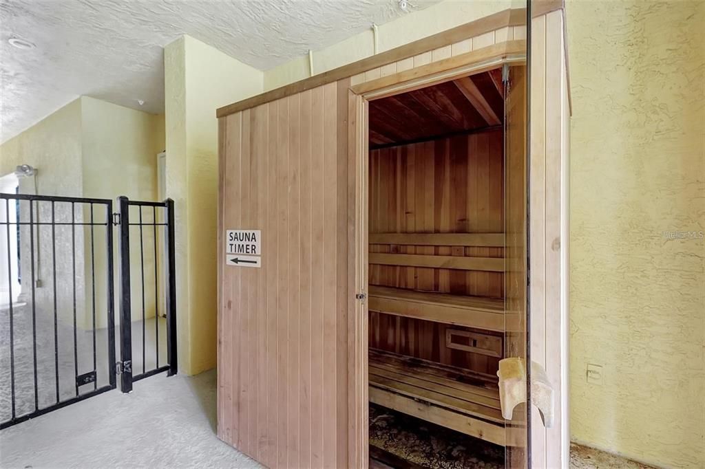 For Rent: $2,100 (2 beds, 2 baths, 1241 Square Feet)